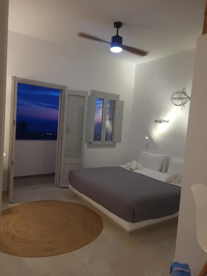 Astivi Santorini Apartments Pyrgos Kallistis Luaran gambar