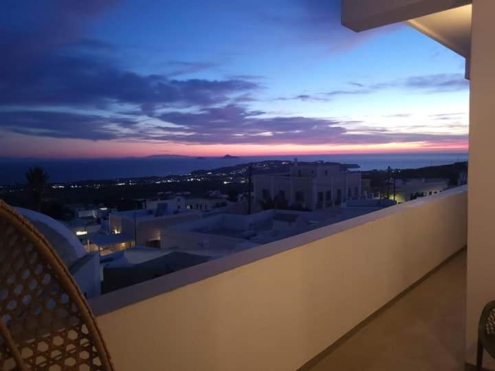 Astivi Santorini Apartments Pyrgos Kallistis Luaran gambar